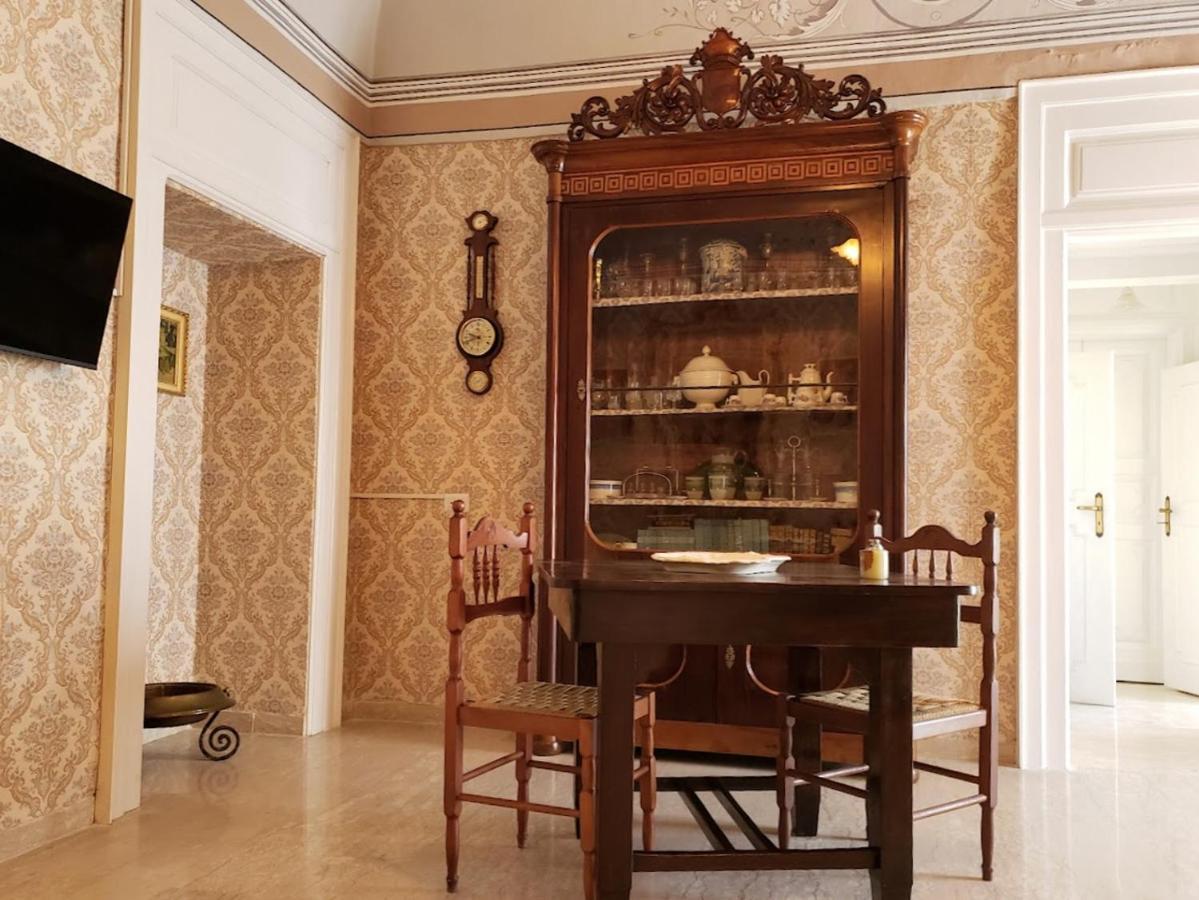 Appartement Dimora Maggi Al Corso - Affitti Brevi Italia à Monte SantʼAngelo Extérieur photo
