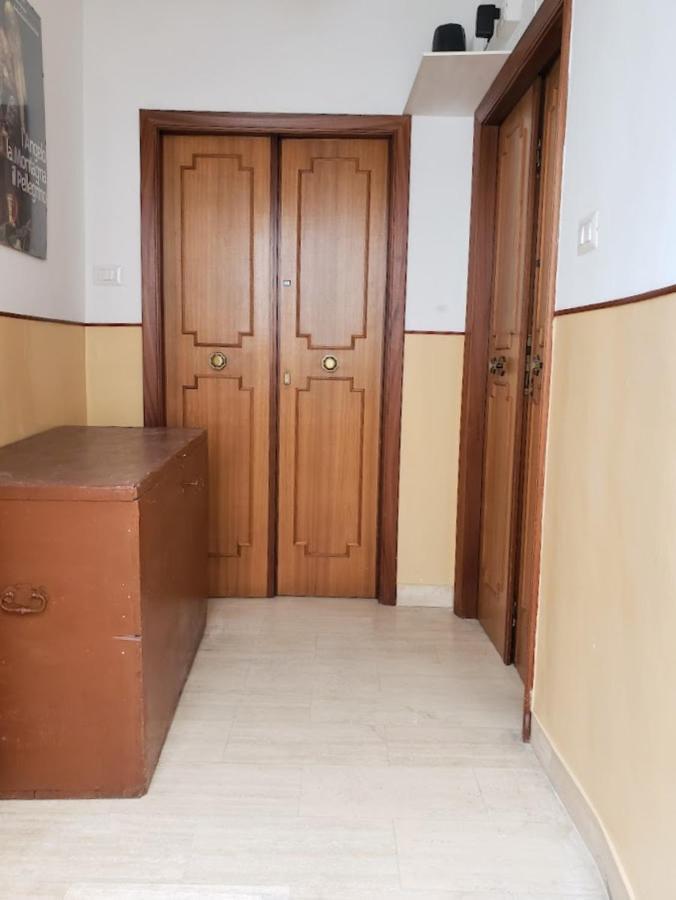 Appartement Dimora Maggi Al Corso - Affitti Brevi Italia à Monte SantʼAngelo Extérieur photo