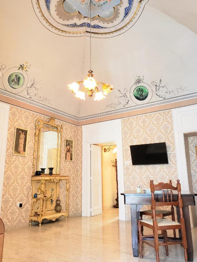 Appartement Dimora Maggi Al Corso - Affitti Brevi Italia à Monte SantʼAngelo Extérieur photo